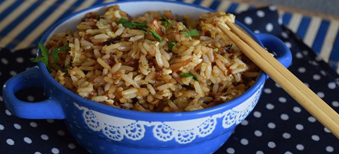 7 Gambar Cara Masak Nasi Goreng Jepun Yakimeshi